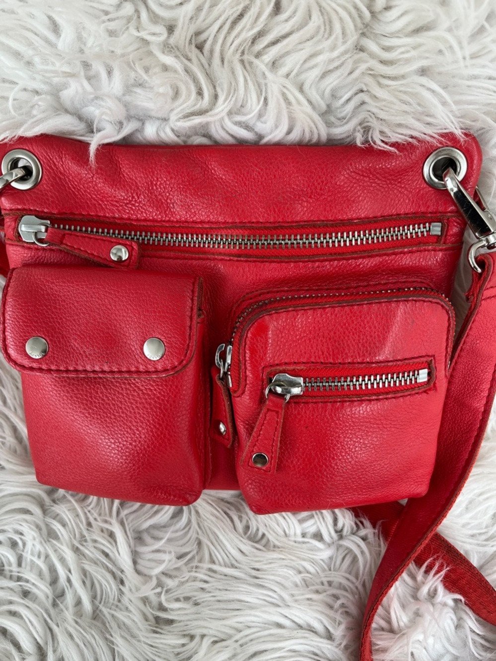 Fossil Red Leather Crossbody Multi-Pocket Bag - Picture 7 of 13